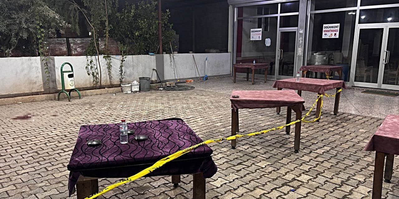Adana Yüreğir'de Kahvehanede Çıkan Silahlı Çatışmada 1 Kişi Öldü, 5 Kişi Yaralandı