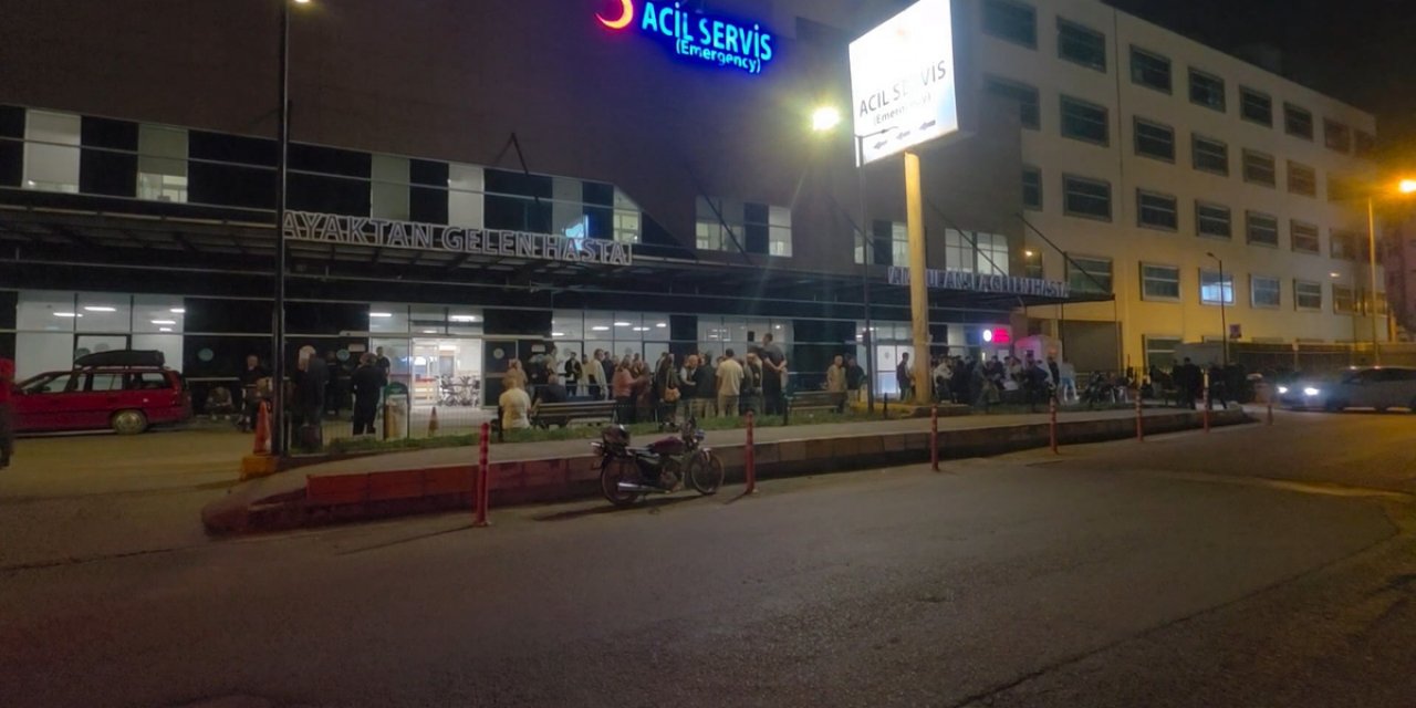 Kilimli'de Motosiklet Bariyerlere Çarptı, Lise Öğrencisi Sürücü Yaşamını Yitirdi