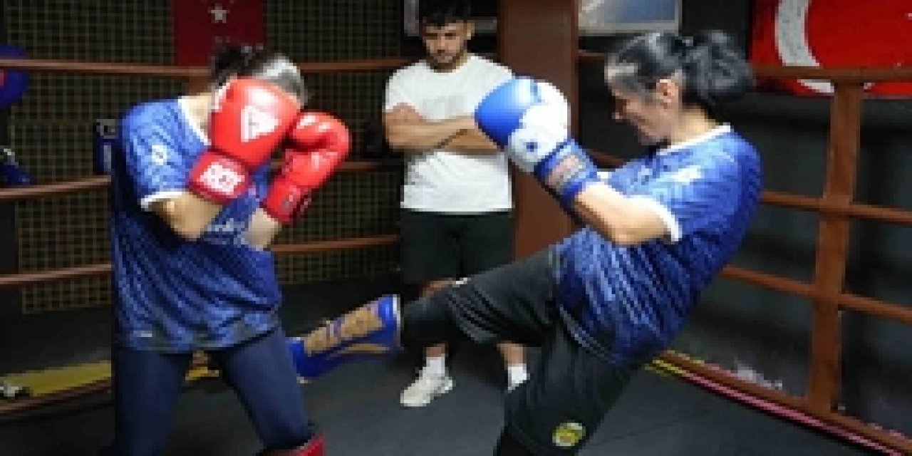 Kızını Antrenmandan Almaya Giderken Sporcu Oldu! Nurcan Baştan Artık Kızlarıyla Aynı Ringde