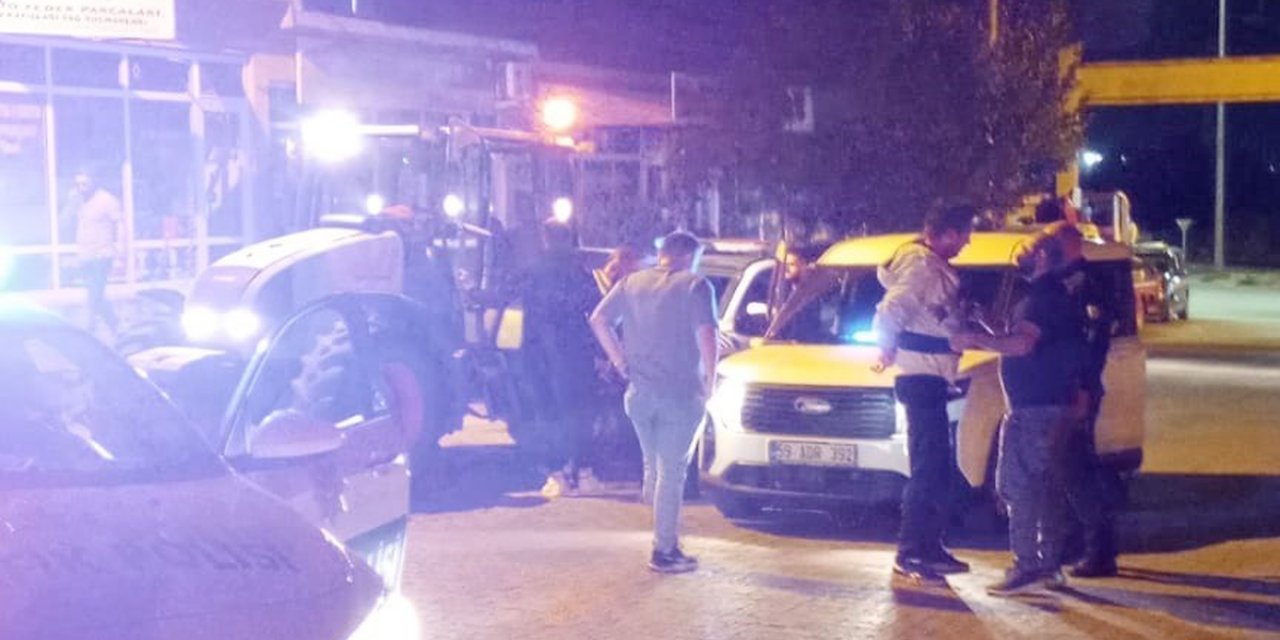 Tekirdağ Muratlı'da Kaçarken Polis Aracına Çarpan Traktör Sürücüsü Gözaltına Alındı