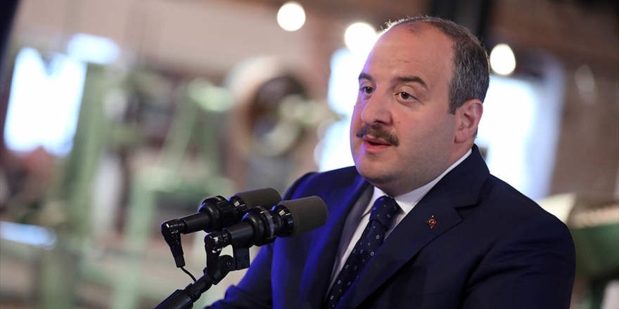 Bakan Varank: Kuala Lumpur Zirvesi'nde Vizyoner Projeleri Başlatmayı Planlıyoruz