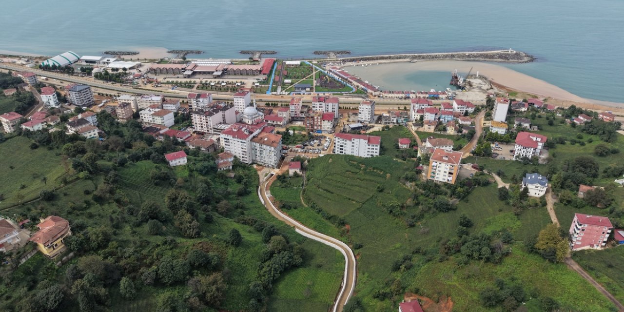Rize İyidere'de Sel Sonrası 8 Eğitim Kurumunda 23 Eylül'de Eğitime 1 Gün Ara Verildi
