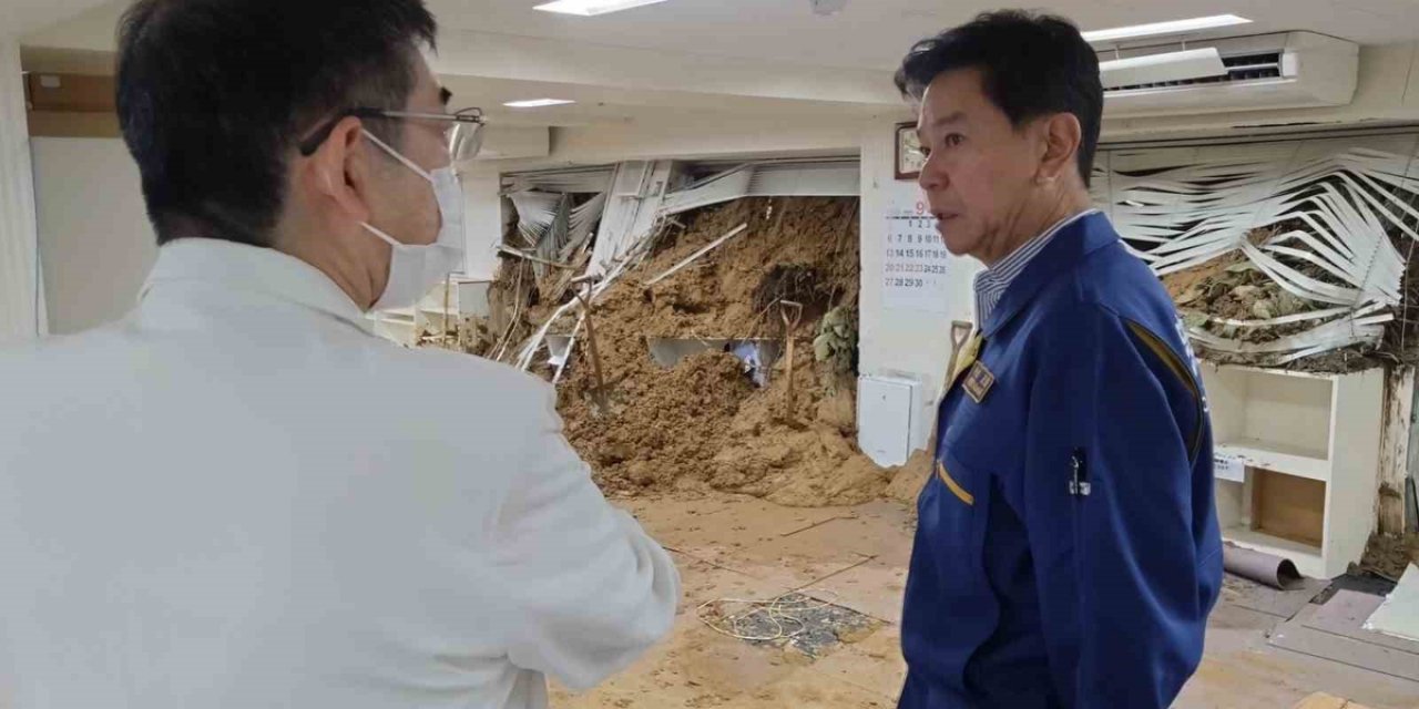Japonya'da Dujuan Tayfunu'nda Can Kaybı En Az 9'a Yükseldi, 4 Kişi Aranıyor