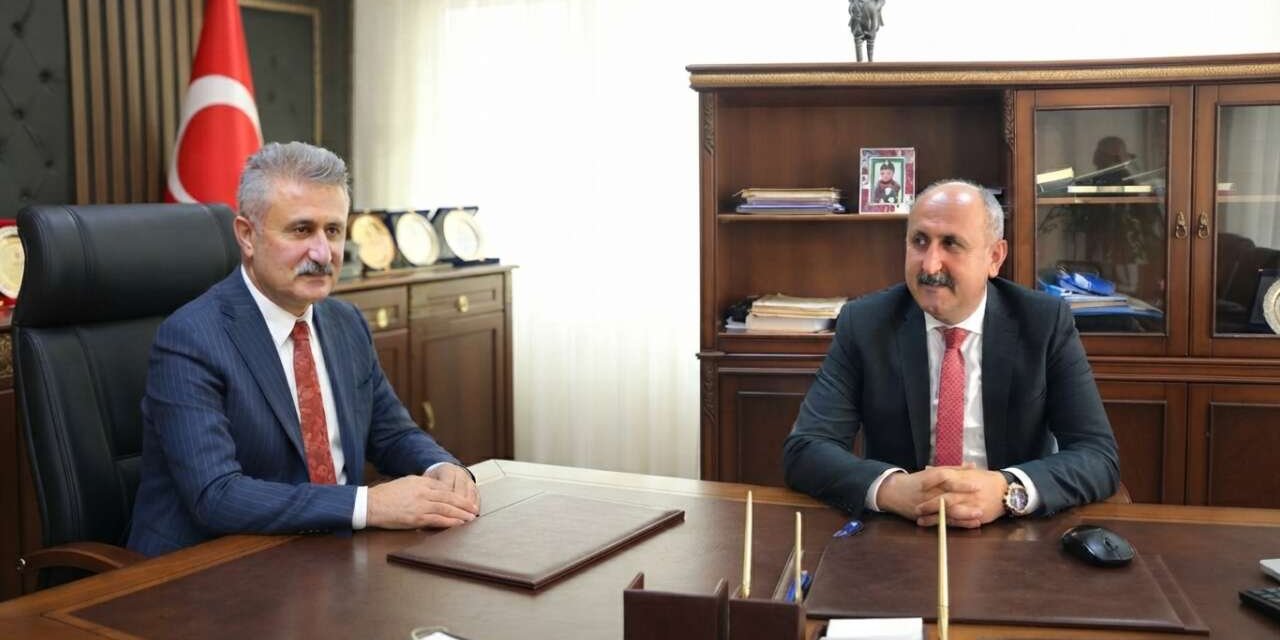 Yahşiyan Belediyesi'nde Yolsuzluk Operasyonu: Eski Başkanlar Ahmet Sungur Ve Osman Türkyılmaz Da Listede, 31 Gözaltı!