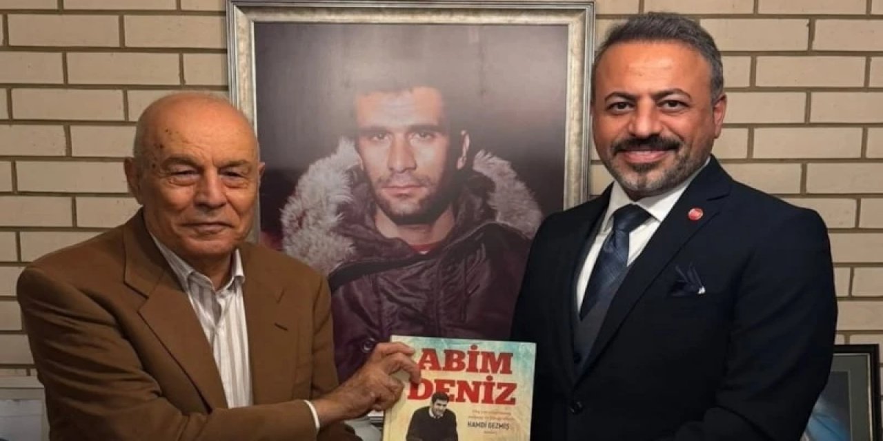 Deniz Gezmiş'in Ağabeyi Bora Gezmiş, Yeni Parti'ye Katıldı