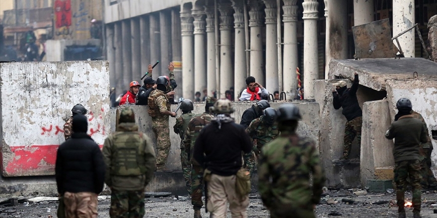 Irak'taki Gösterilerde En Az 460 Kişi Hayatını Kaybetti