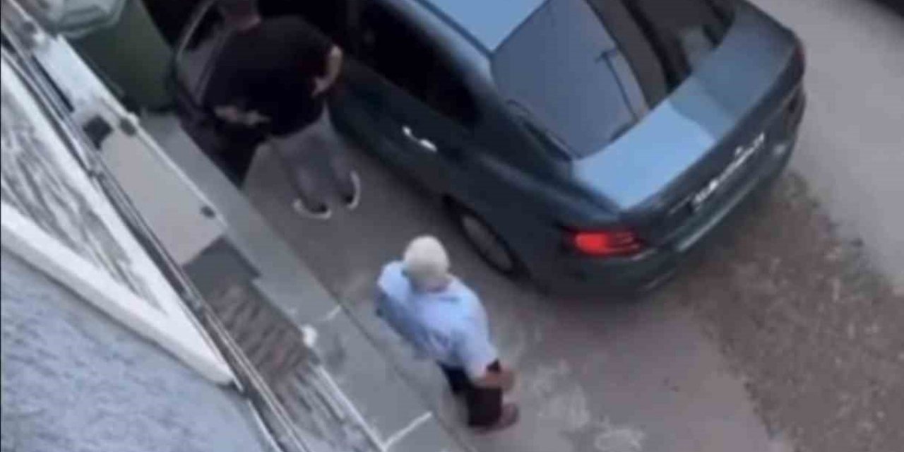 Bursa Osmangazi'de İki Grubun Tartışması Vatandaşların Araya Girmesiyle Sona Erdi