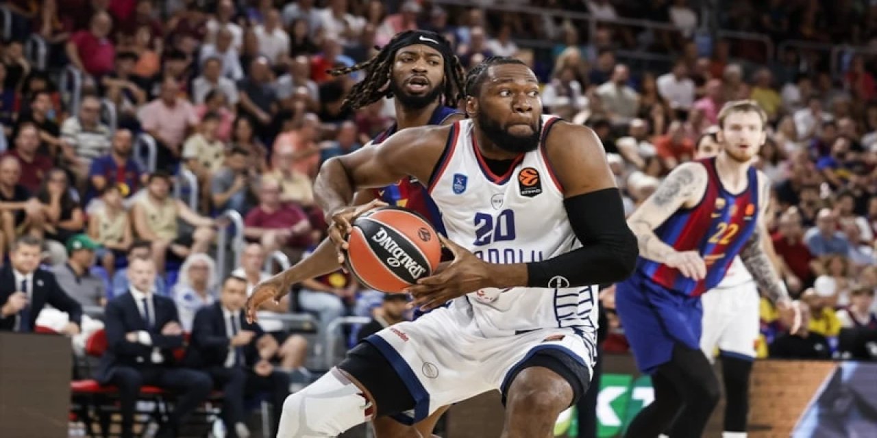 Anadolu Efes Deplasmanda Barcelona'ya Yenildi