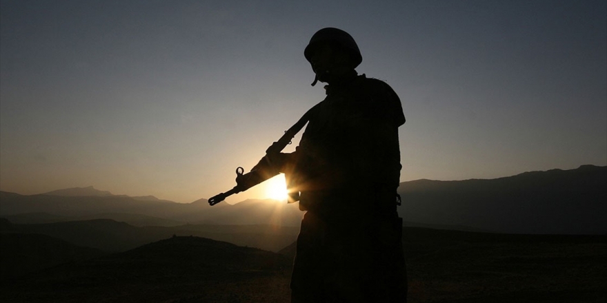 MSB: Irak'ın Kuzeyinden Kaçan Pkk'lı 5 Terörist Güvenlik Güçlerine Teslim Oldu