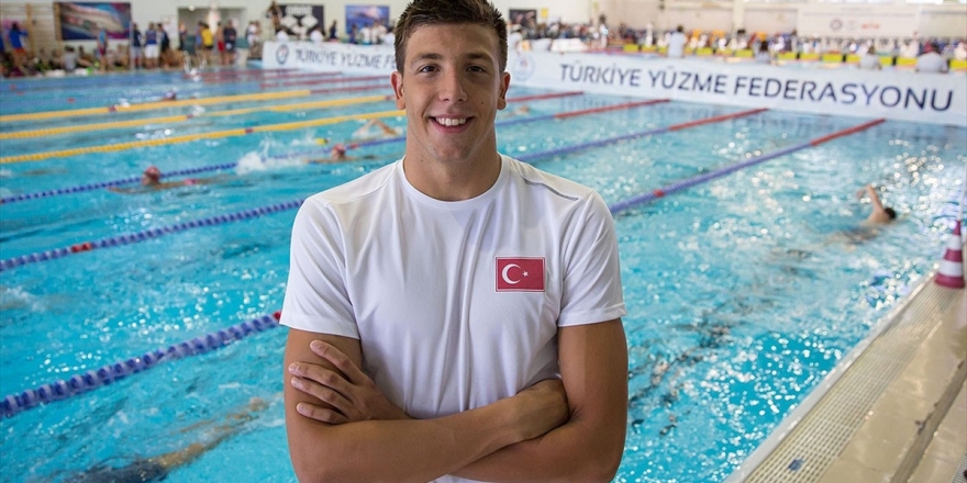 Milli Yüzücü Emre Sakçı'dan Tarihi Başarı