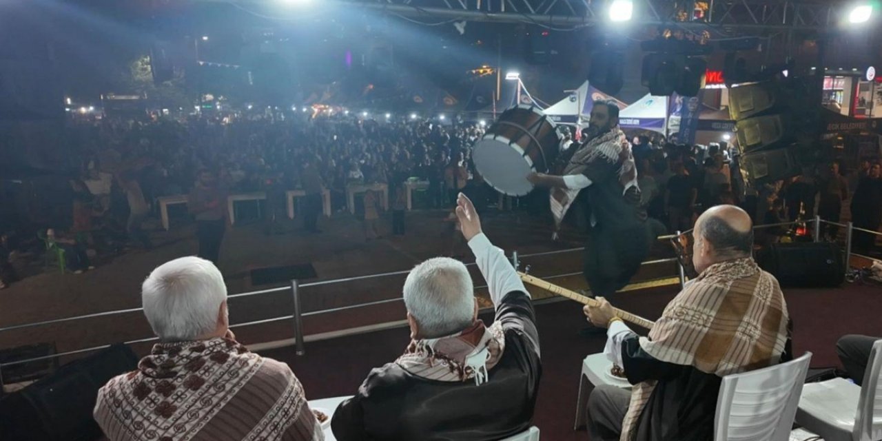 Birecik Kelaynak, Patlıcan Ve Fıstık Festivali Coşkuyla Başladı