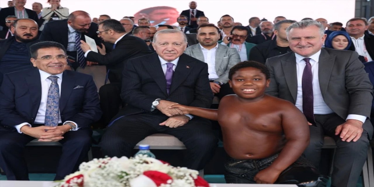 Cumhurbaşkanı Erdoğan, Yağlı Güreş Cumhurbaşkanlığı Kupası Finalini İzledi