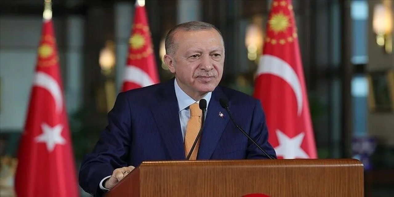 Cumhurbaşkanı Erdoğan, Azerbaycan'ın "Anım Günü"nde Gazileri Ve Şehitleri Andı
