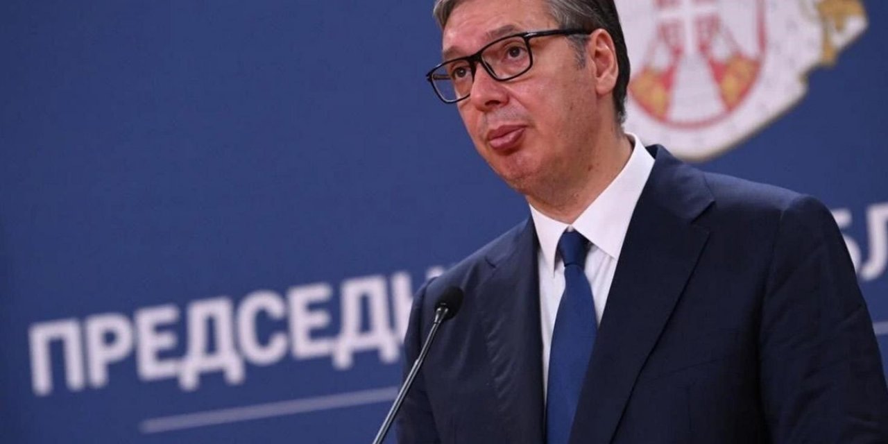 Sırbistan'da Dengeler Değişti! Aleksandar Vucic İstifa Etti