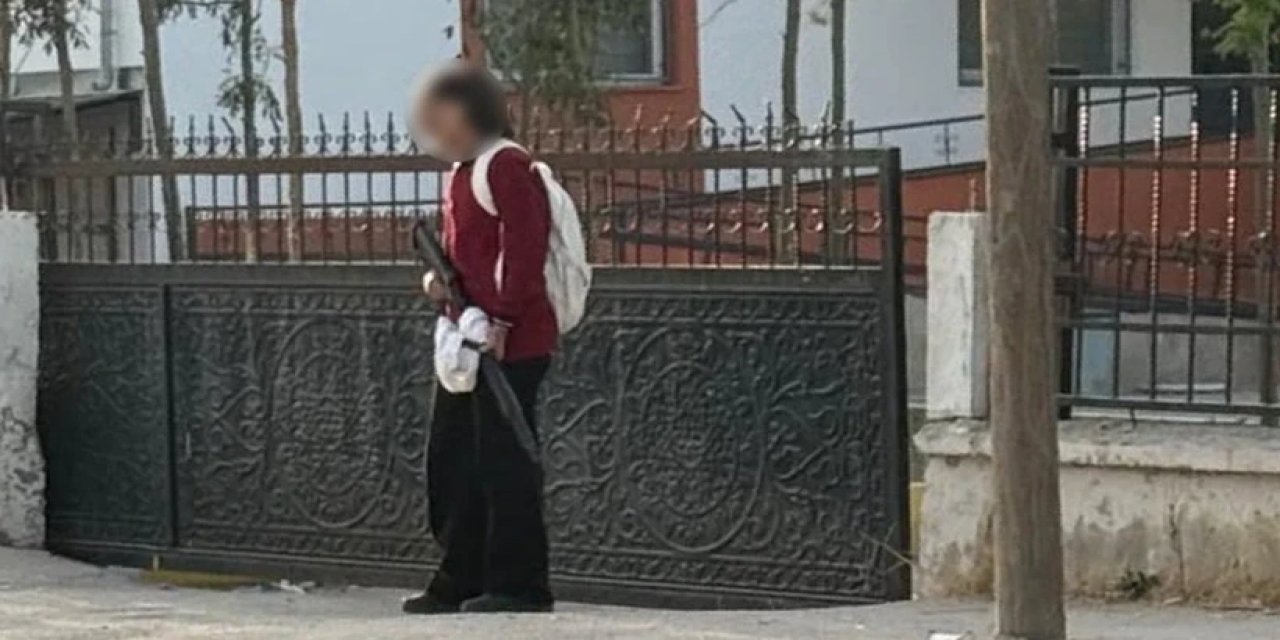 Okula Silahla Geldi, Öğretmeni Vurdu... İki Şehir İki Olay