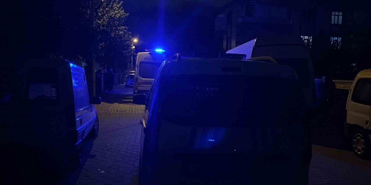 Konya'da 22 Yaşındaki Genç, Arkadaşının Kontrol Ettiği Otomobilde Ölü Bulundu