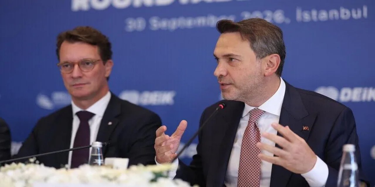Bakan Bayraktar, Almanya İle Yeni Nesil Enerji Projeleri İçin İşbirliği Çağrısı Yaptı