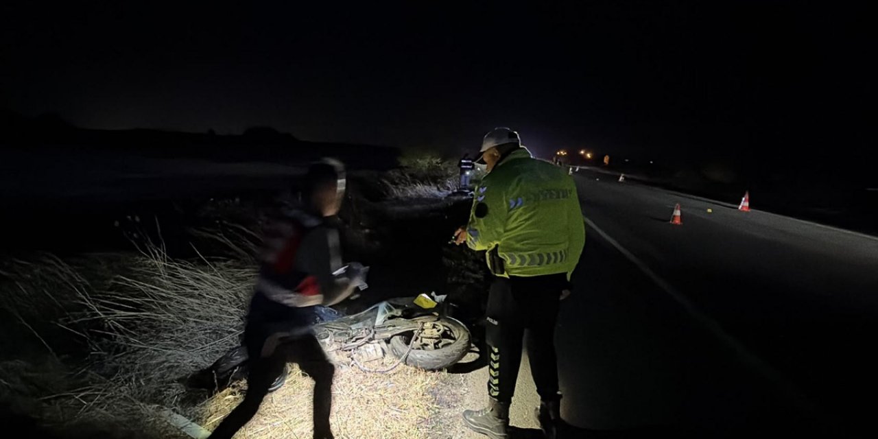 Çorlu'da Motosikletle Çarpışan Araç Kaçtı, 17 Yaşındaki Liseli Sürücü Öldü