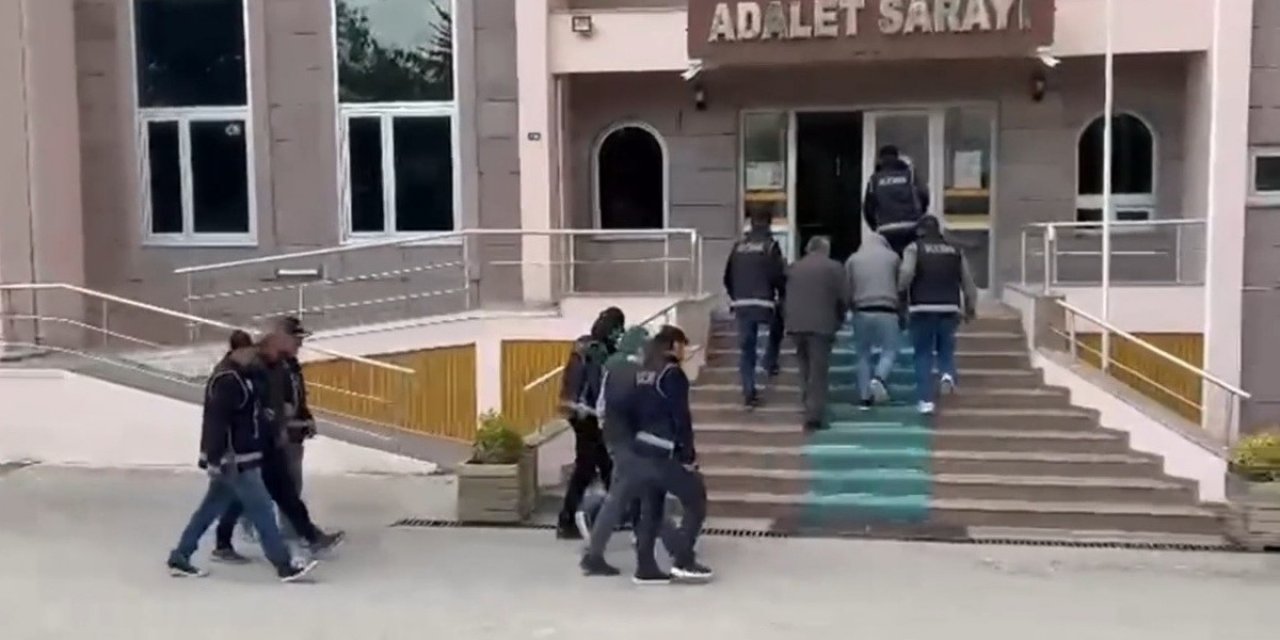 Amasya'da Av Bayilerine Baskında 58 Bin 372 Fişek Ele Geçirildi, 2 Şüpheli Tutuklandı