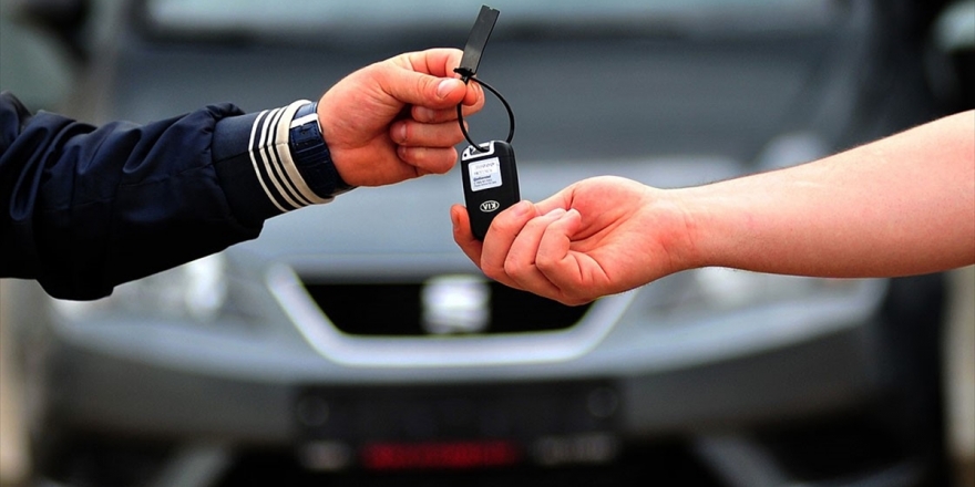 Otomobil Satışları Faiz Düşüşüyle Gaza Bastı