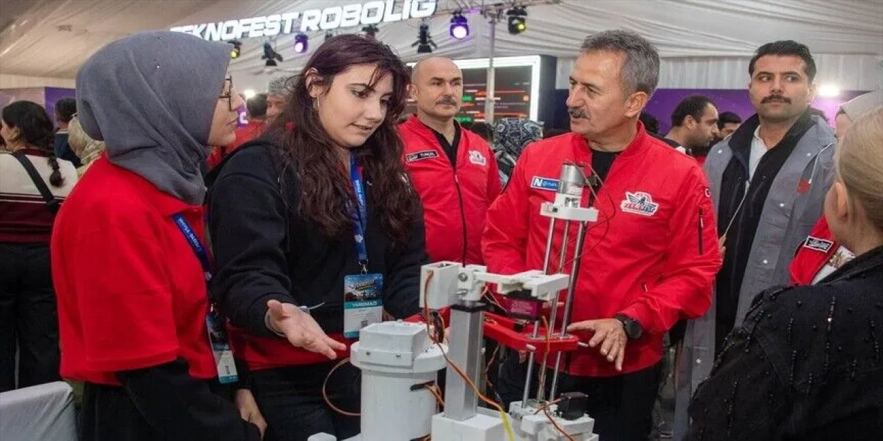 Savunma Sanayii Başkanı Görgün'den TEKNOFEST'te Genç Mühendislere Destek Mesajı