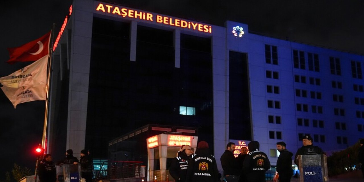 Hediye Kartıyla Rüşvet Çarkı! Ataşehir Belediyesi'nde Dev Gözaltı Dalgası!