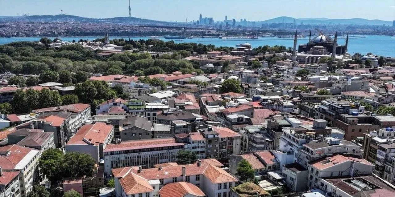 176 Yıllık Büyük Reşitpaşa Ortaokulu Eğitim Geleneğini Sürdürüyor