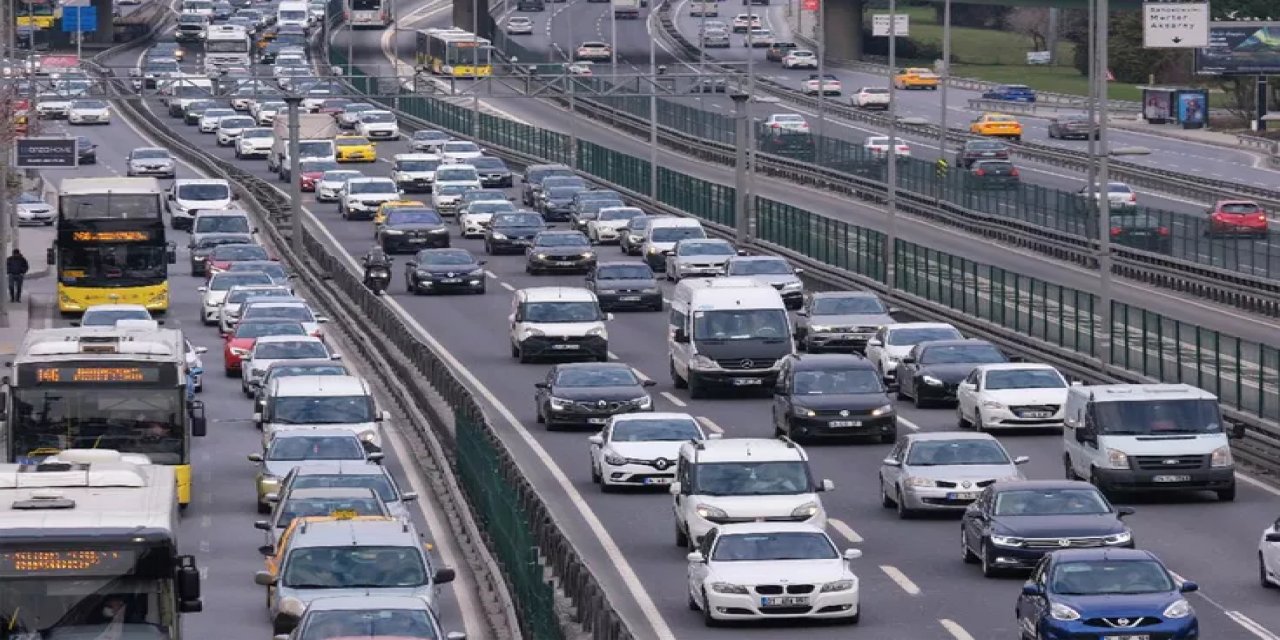 İstanbullular Dikkat! Salı Günü Otobüs, Metro, Metrobüs Ve Vapur Ücretsiz