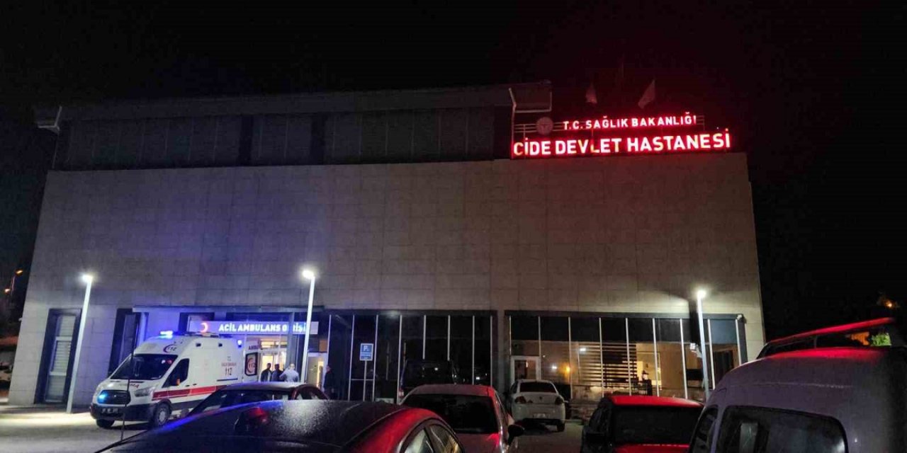 Kastamonu Cide'de Teknedeki 65 Yaşındaki Balıkçı Kalp Krizi Sonrası Hayatını Kaybetti