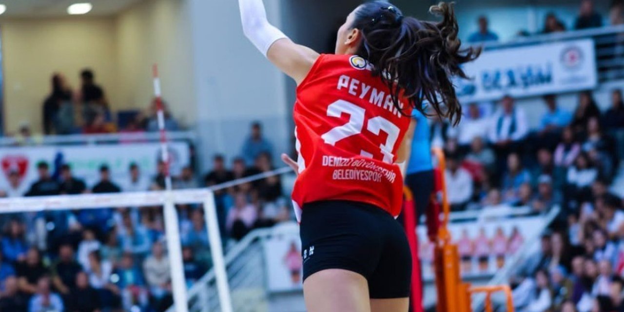 Denizli Büyükşehir Belediyespor Kadın Voleybol Takımı, Fenerbahçe'yi 3-0 Mağlup Etti