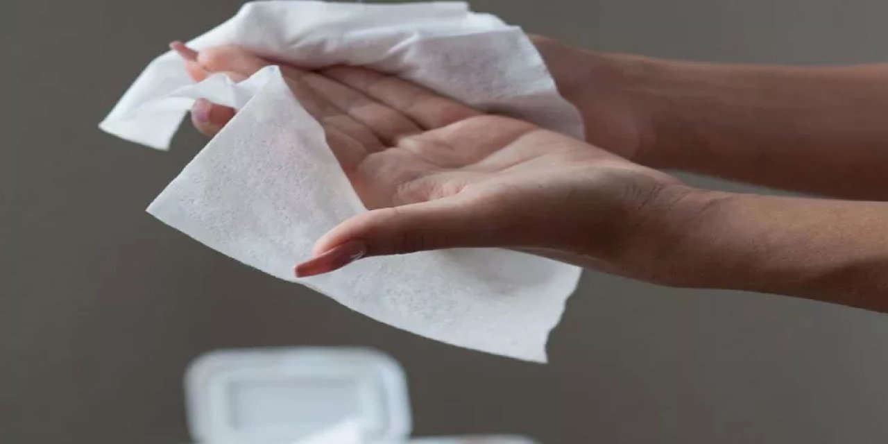 Birleşik Krallık'ta Plastik İçeren Islak Mendiller Yasaklanıyor