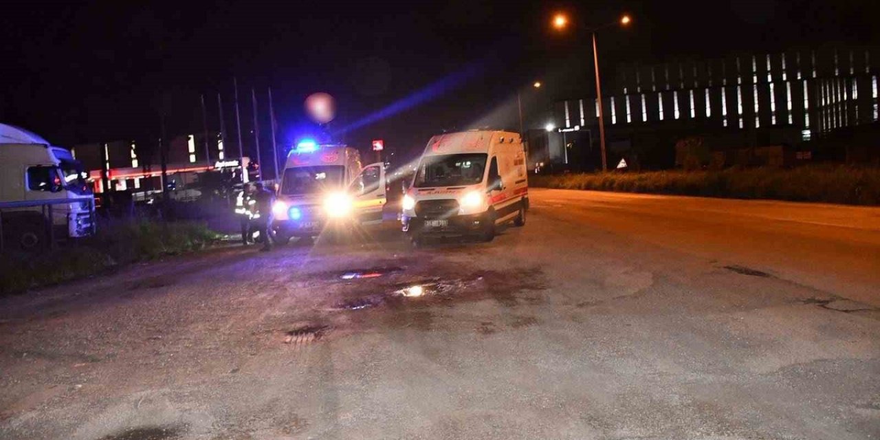 Dörtyol'da Motosikletli Çifte Arkadan Çarpan Otomobil Kamerada! 45 Gün Önce Evlenmişlerdi