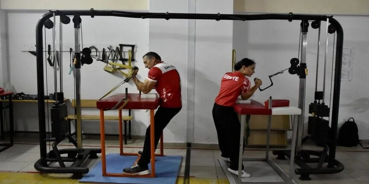 Milli Sporcular, Dünya Bilek Güreşi Şampiyonası İçin Güç Depoluyor