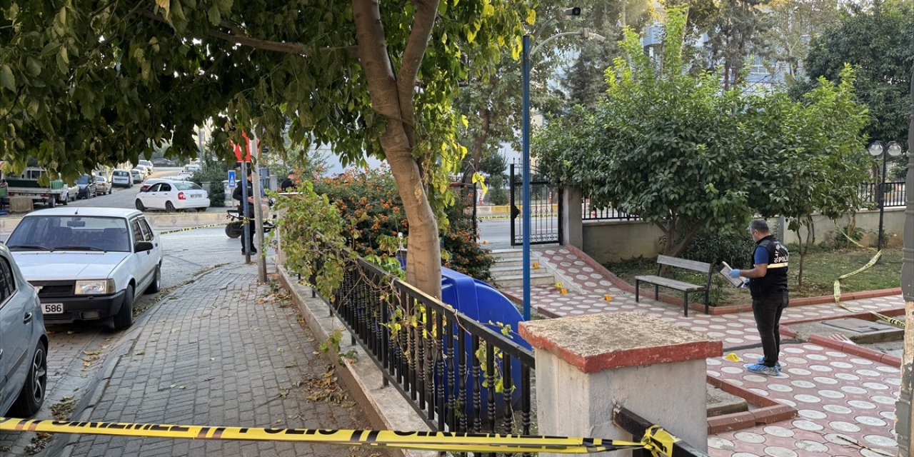 Aydın Efeler'de Kadın Eski Eşi Tarafından Öldürüldü, Fail Aynı Silahla İntihar Etti
