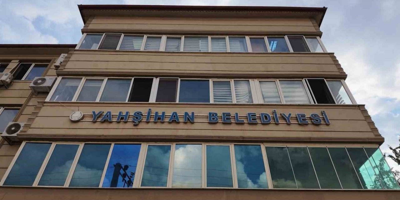 Yahşihan Belediyesi Soruşturmasında Özel Şoförün Çalışmadan Maaş Aldığı İddia Edildi