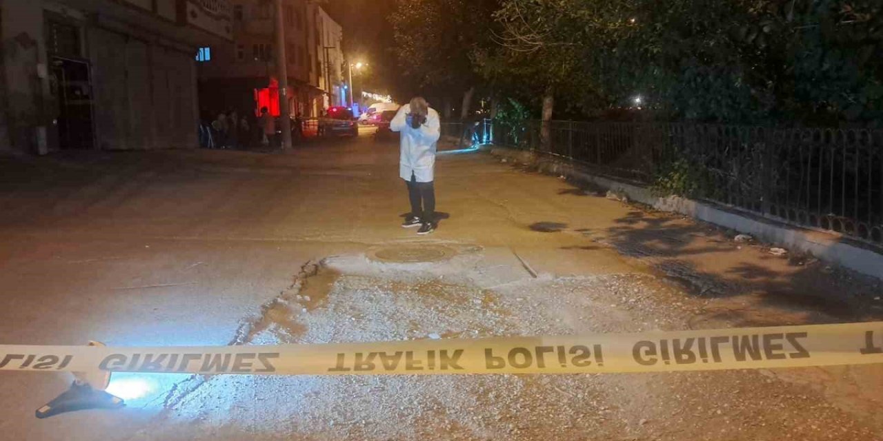 Kilis'te Rögar Kapağına Çarpan Motosiklet Sürücüsü Ağır Yaralandı