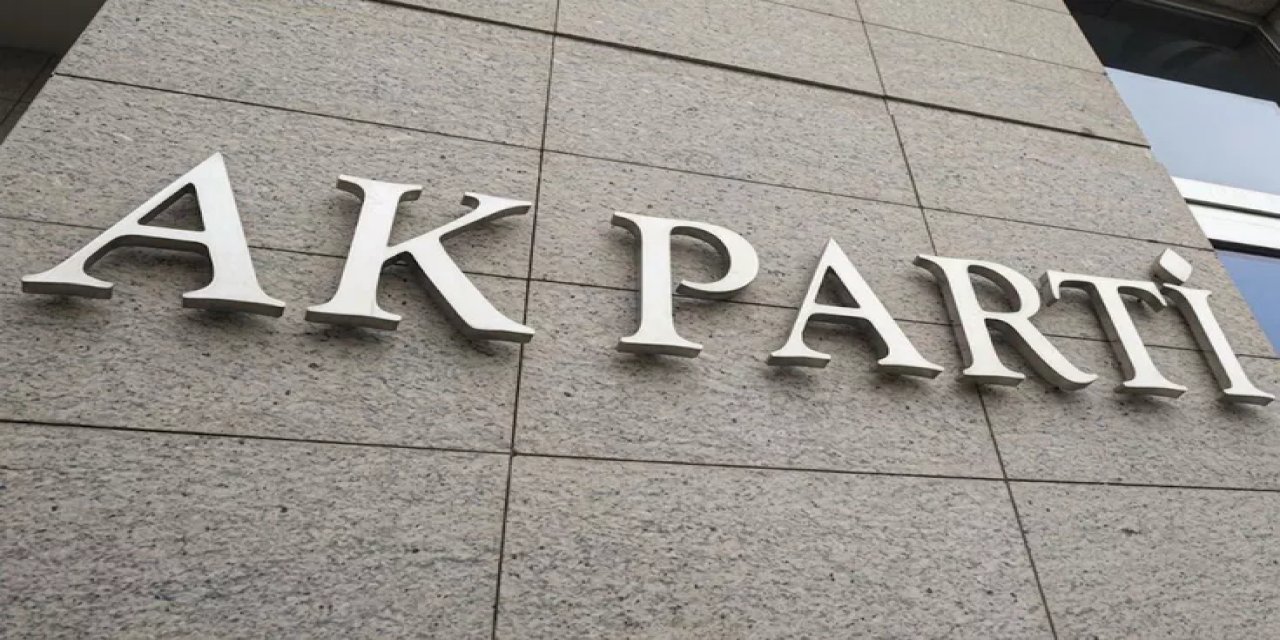 "Antalya Büyükşehir Belediye Başkanvekili Büşra Özdemir AK Parti'ye Geçecek" İddiası