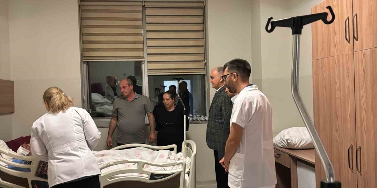 Manisa Akhisar'da Kazada 13 Yaralı Taburcu Edildi, 11 Cenaze Ailelere Teslim Edildi