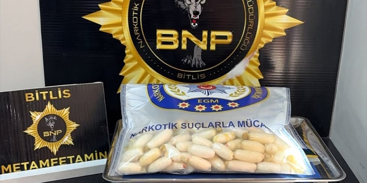 Tatvan'da Yakalanan Yabancı Uyruklu Şüphelinin Midesinden 608 Gram Uyuşturucu Çıktı