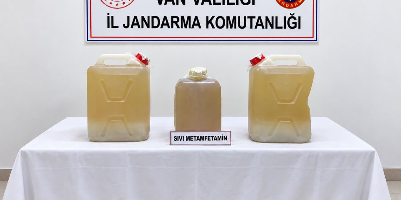 Van'da Jandarma 34 Kilo 202 Gram Sıvı Metamfetamin Ele Geçirdi, Şüpheli Tutuklandı