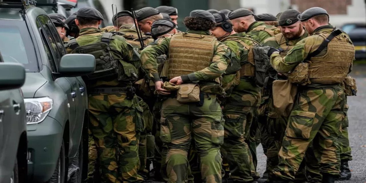 Askeri Tatbikatta İnanılmaz Skandal! Şifreler Bile Kaydedildi