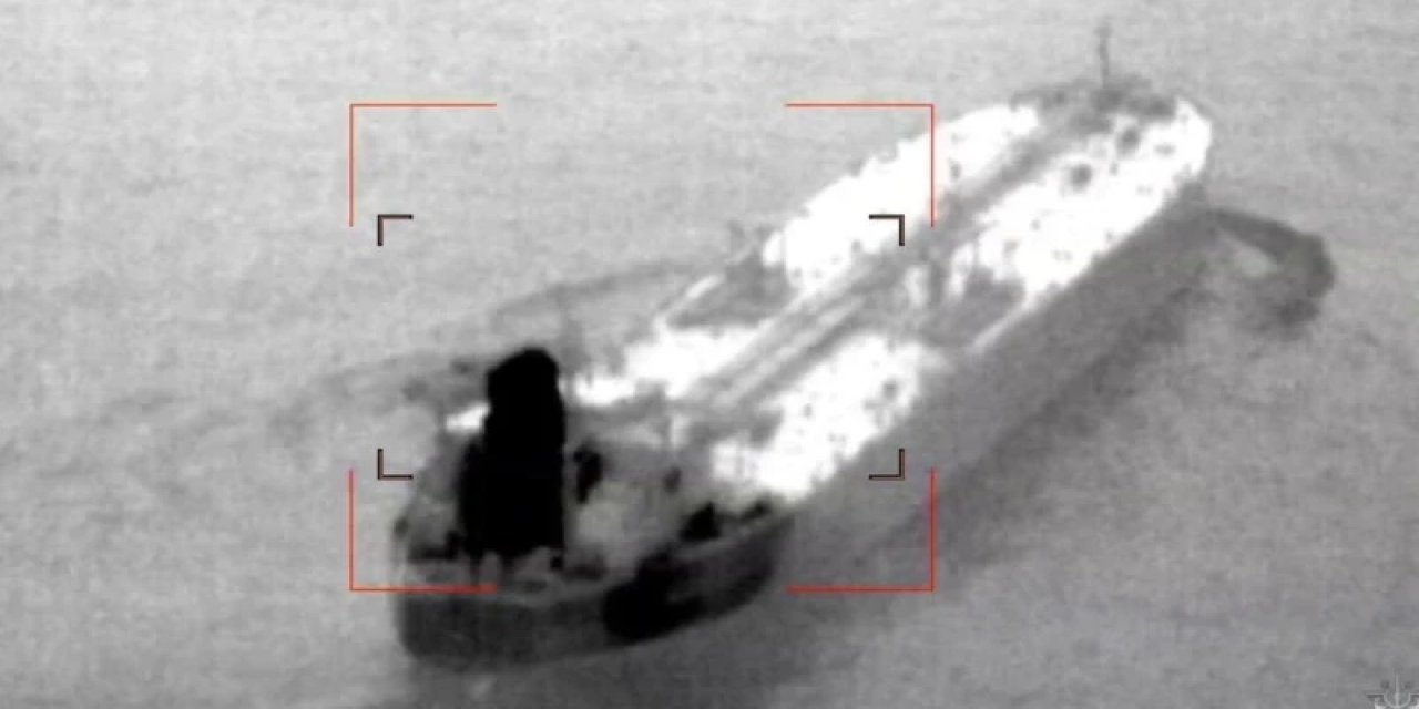 Fransa, Rusya'nın Gölge Filosuyla Bağlantılı Olduğu Şüphesi Bulunan Tankere El Koydu