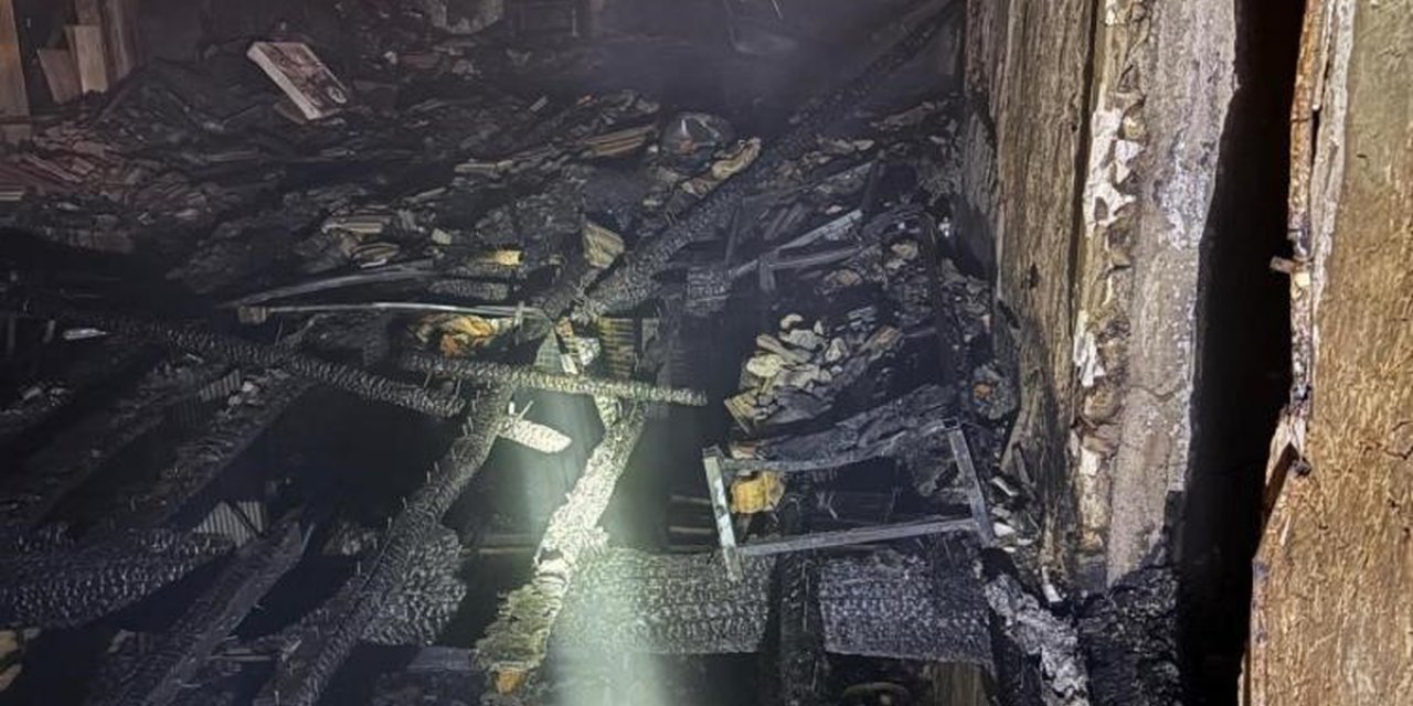 Aydın Karacasu'da Ev Yangınında Yaralanan 55 Yaşındaki Baba Da Hayatını Kaybetti