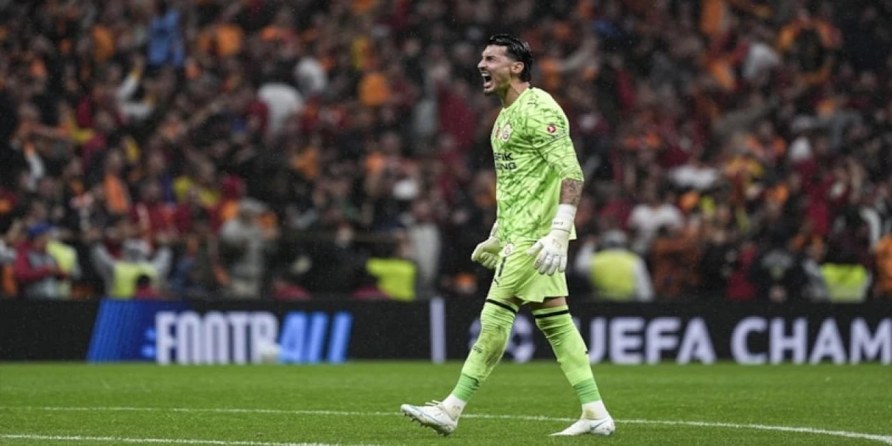 İlk Yarıda Takımın En İyisiydi: Uğurcan Çakır, Barcelona Hücumlarına Direnemedi