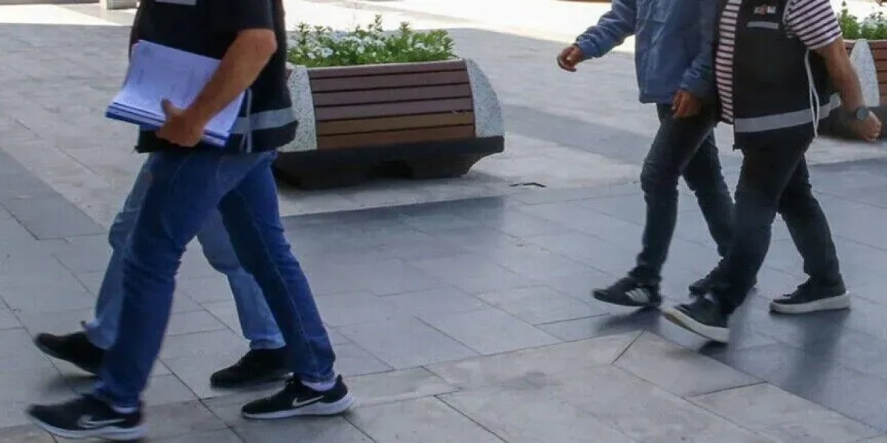 İzmir Merkezli Yasa Dışı Bahis Operasyonunda 32 Şüpheli Yakalandı
