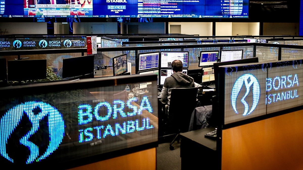 Borsa Haftaya Yatay Başladı