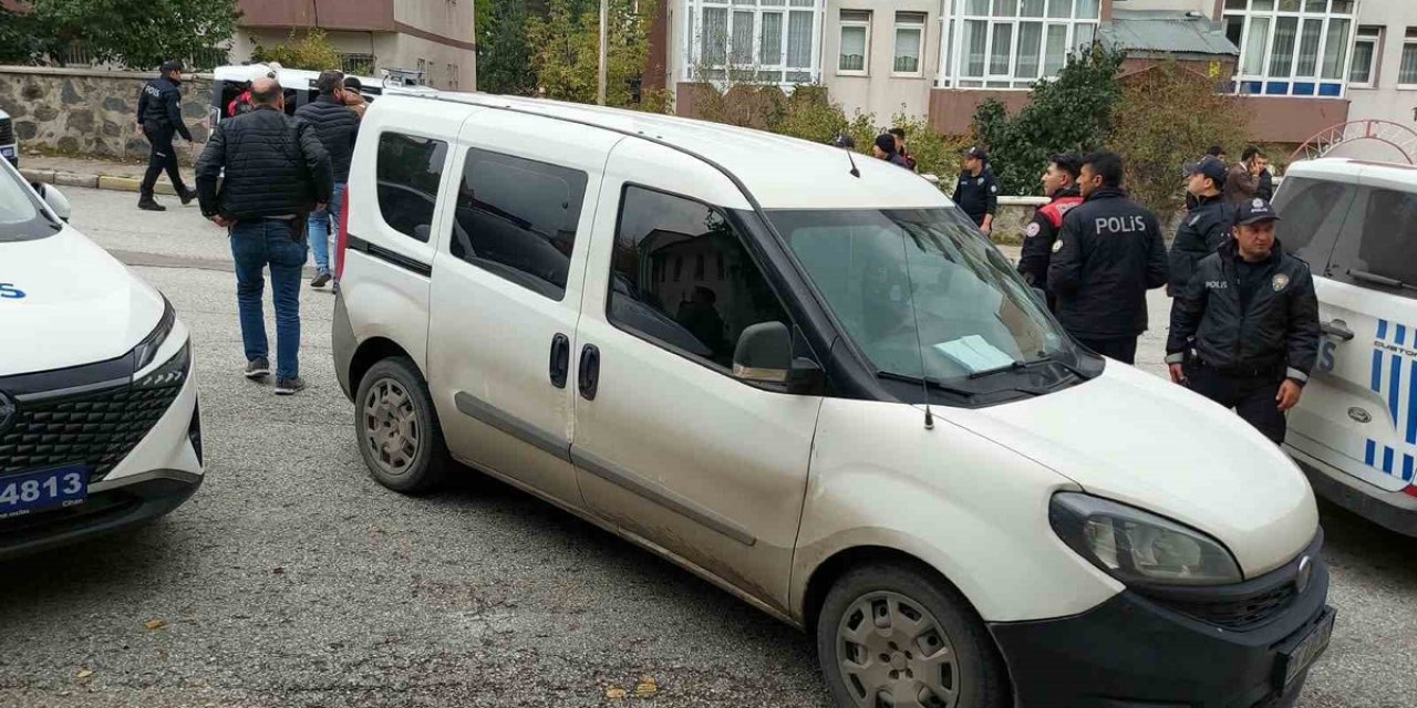 Erzurum'da Pompalı Tüfekle Ateş Açan Kardeş Dahil 3 Kişi Gözaltına Alındı