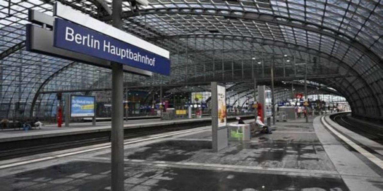 Almanya'da Tüm Tren İstasyonlarında Alkol Yasağı Yürürlüğe Girdi
