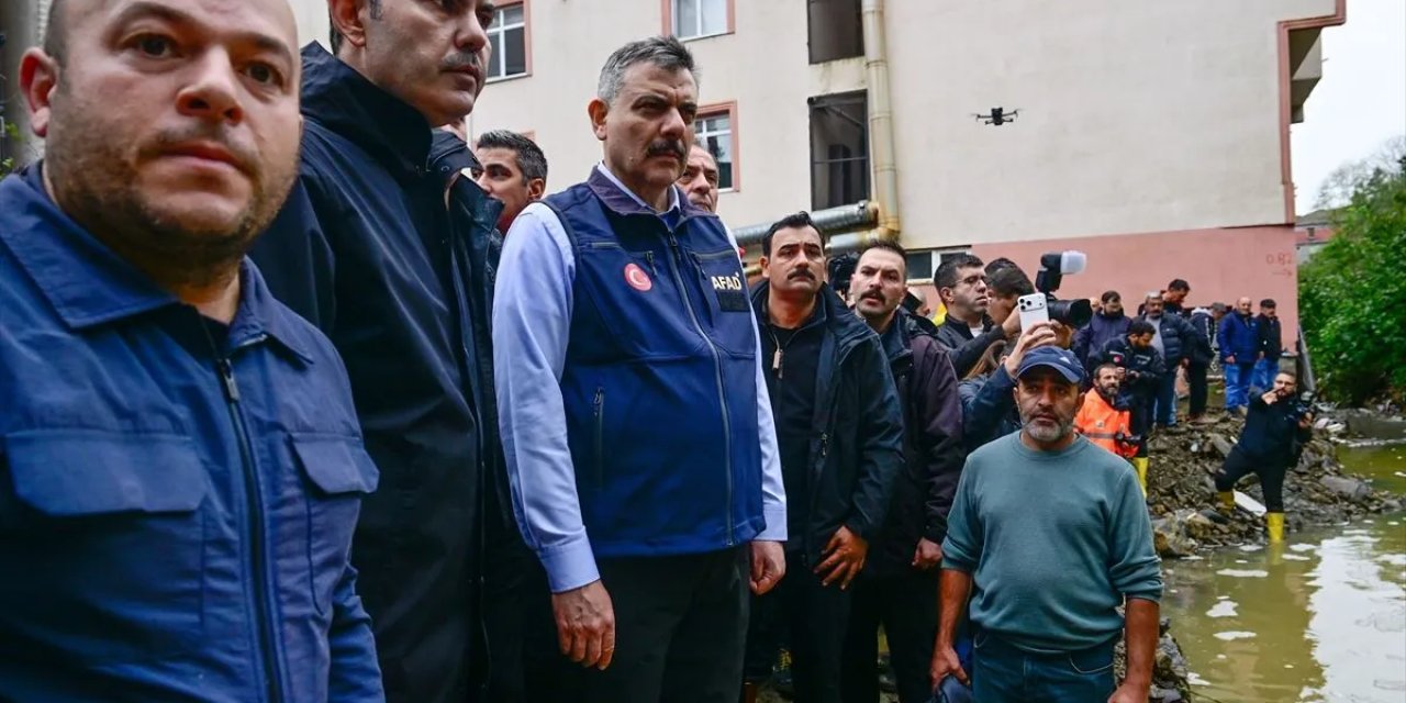 Bakan Çiftçi: İstanbul'da 46 Bin Arkadaşımız Çalışmalarına Aralıksız Devam Ediyor