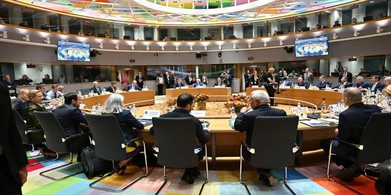 AB Liderleri Zirvenin İkinci Gününde Ukrayna, Güvenlik Ve Göç Konularını Görüşüyor